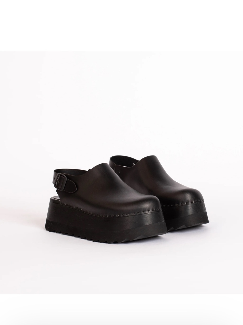 Tegan Clog in Moto Black - Picture 2 of 7